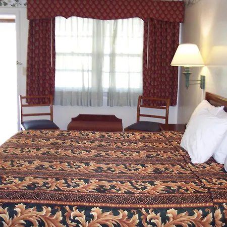 Shore Hills Motel-3