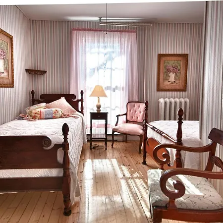 Telegraph House Motel-2