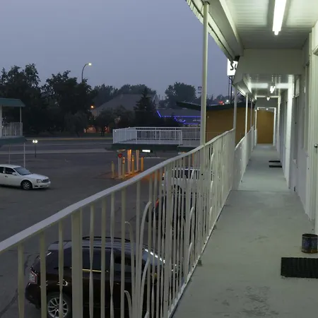 Sun-Dek Motel-3