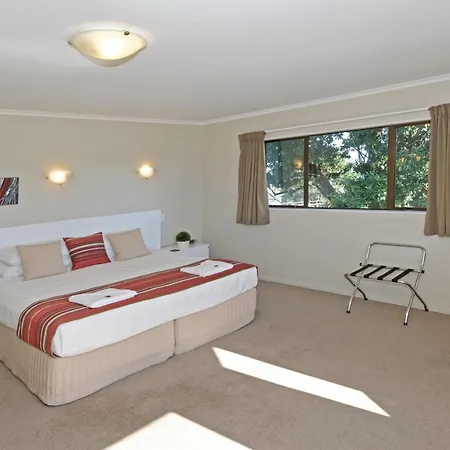 Airport Harbour Motel-2