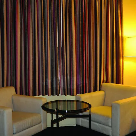 Travelers Inn Manteca-2