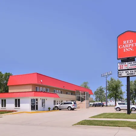 Red Carpet Inn-3