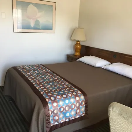 Sunrise Motel-3