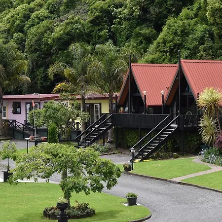 Coastal Motor Lodge-3