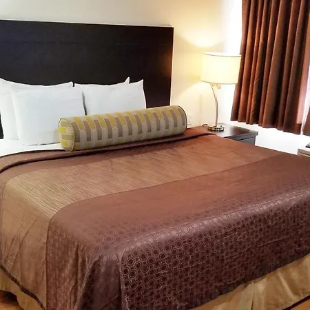 Americas Best Value Inn & Suites Escondido-2