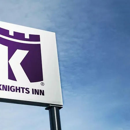 Knights Inn Fort Erie-3