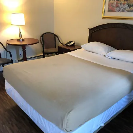 Travellers Inn-2
