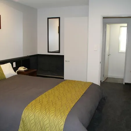 Birchwood Manor-2
