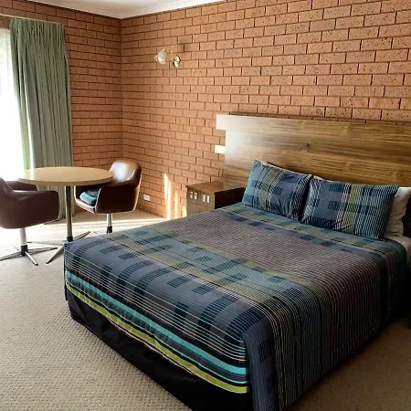 Kingswood Motel-2