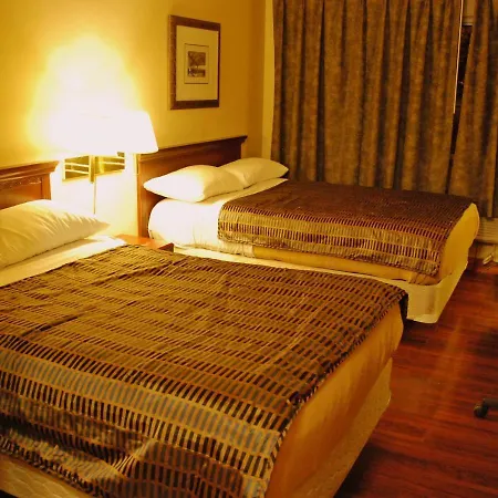 Chomedey Inn-2