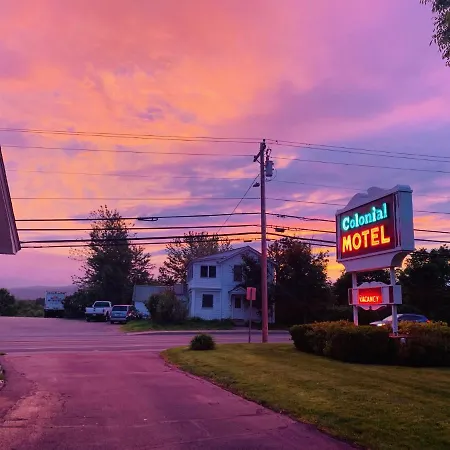Colonial Motel-2
