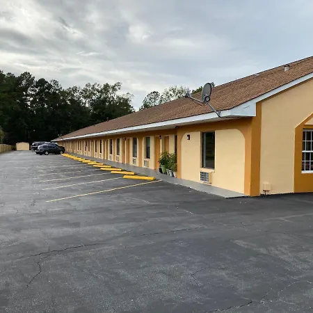 Deluxe Inn Hardeeville-3