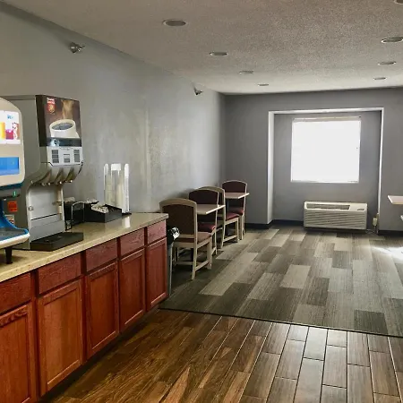 Travelodge By Wyndham Chadron-3