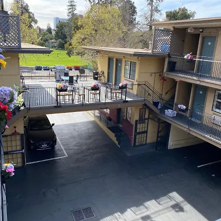 Westwind Lodge-2