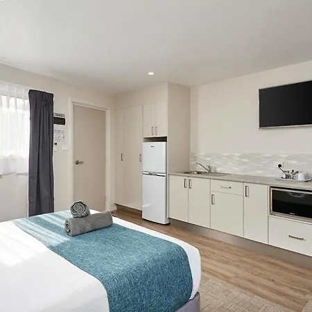 Gundagai Tourist Suites-3