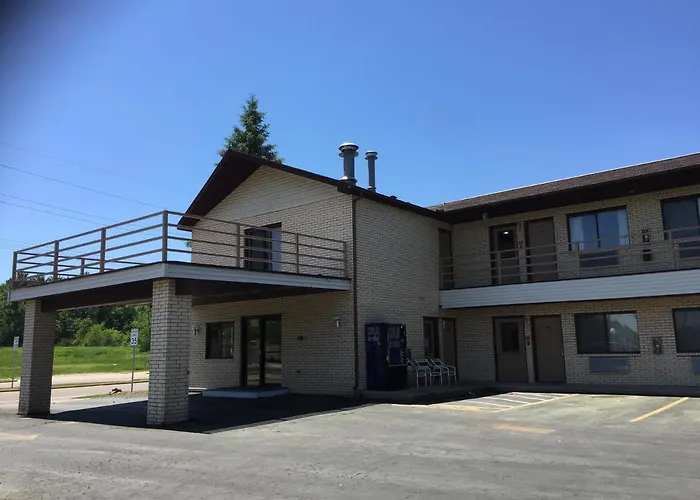 Malibu Inn Lake Delton