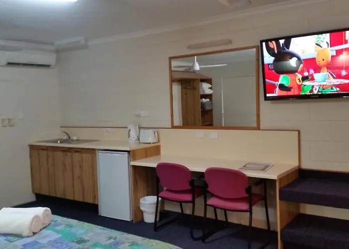 Sandcastle Motel Tin Can Bay