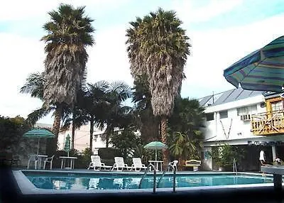 Tradewinds Airport Hotel Inglewood