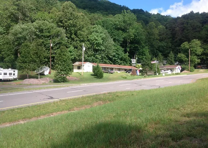 Lucky 7/ Rainbow Motel Murphy