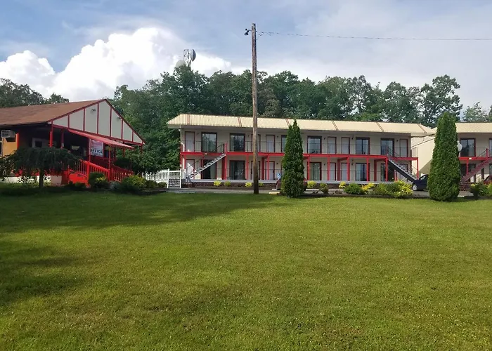 Econo Lodge Inn & Suites Lake Harmony - Pocono Mountains Area White Haven