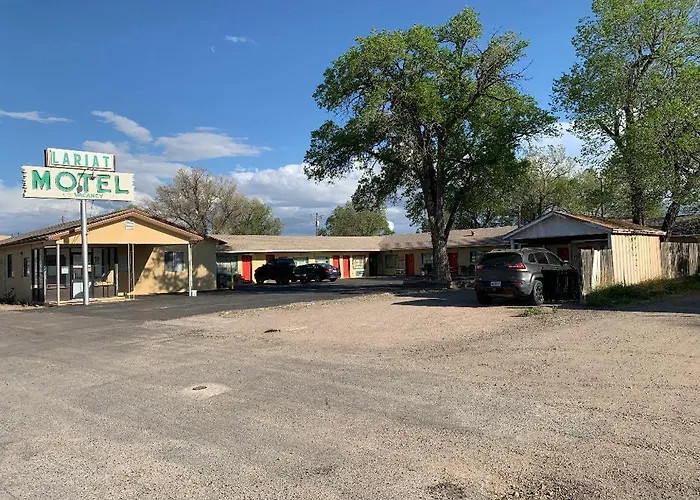 Lariat Motel Moriarty