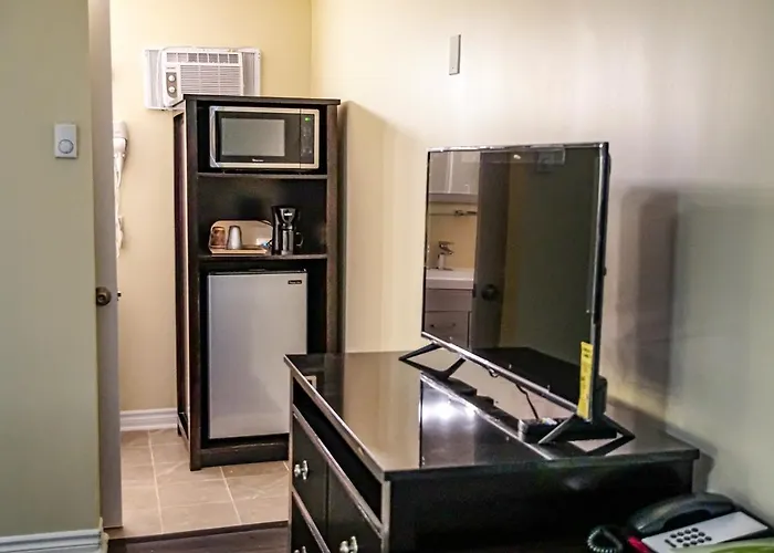 Skyland Motel Inn & Suites Huntsville