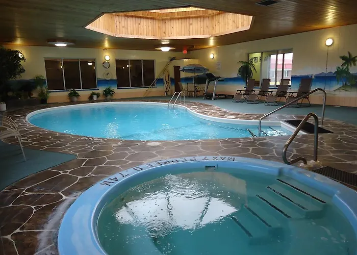 Canway Inn & Suites Dauphin