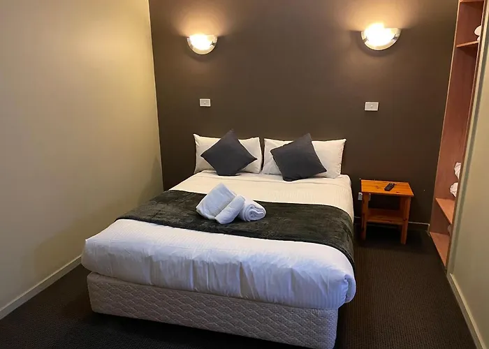 The Astor Hotel Motel Goulburn