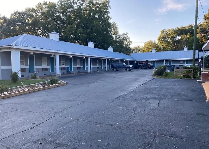 Budget Inn Express South Hill