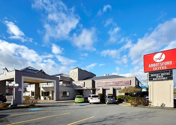 Ramada By Wyndham Abbotsford Hotel