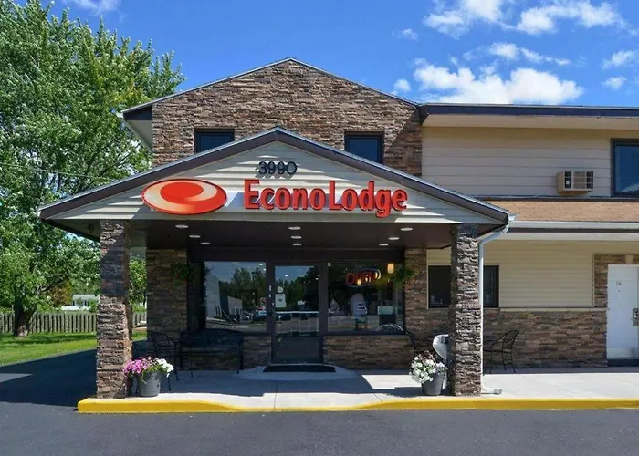 Econo Lodge Rochester I-90 & I-390 Henrietta
