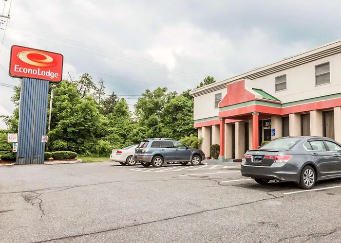 Econo Lodge Stewart International Airport New Windsor