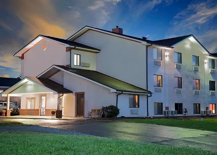Hillside Inn & Suite Martinsburg