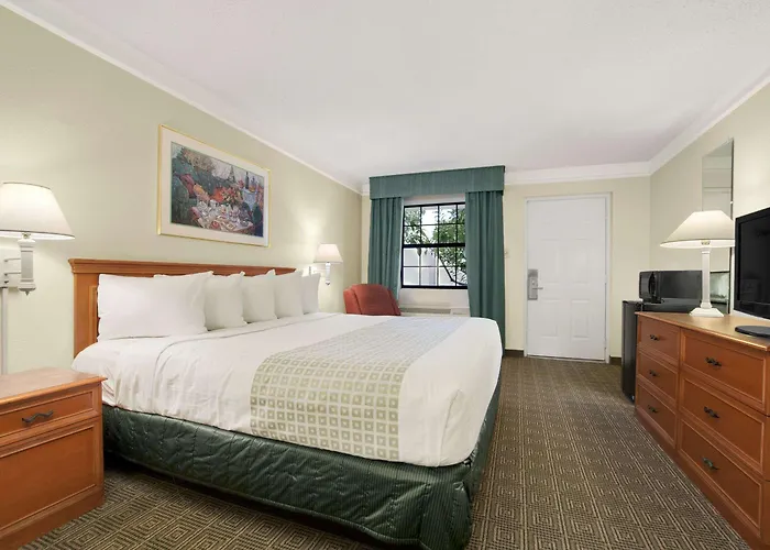 Extended Stay America Select Suites - Longview