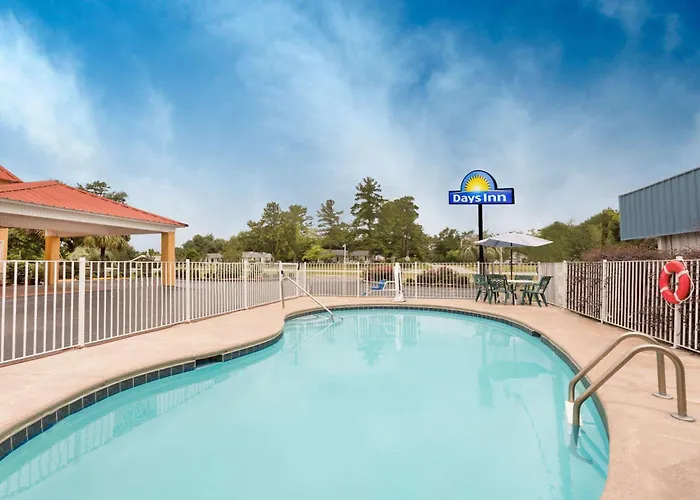 Days Inn By Wyndham Barnwell