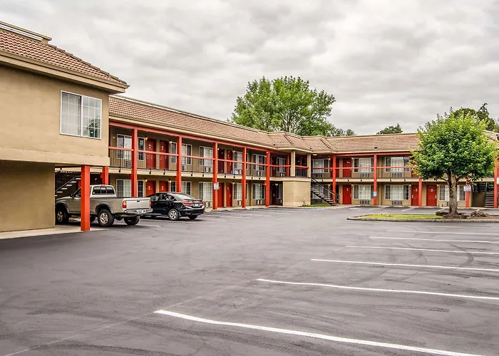 Econo Lodge Southeast Milwaukie/Portland