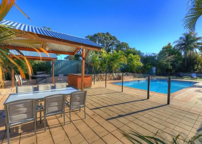 Wallace Motel And Caravan Park Maryborough