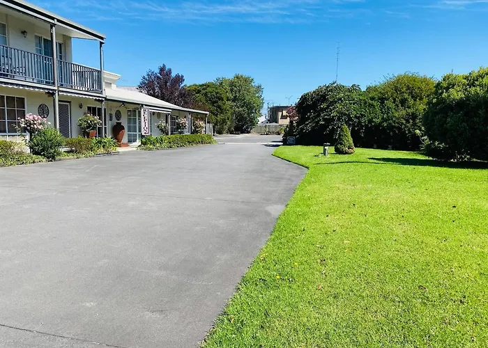 Mid Valley Motel Morwell