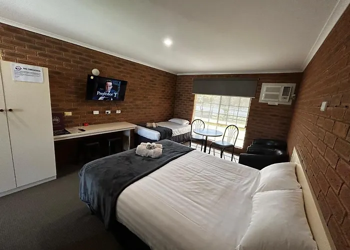 Balranald Colony Inn Motel