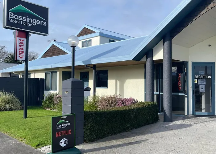 Bassingers Motor Lodge Levin