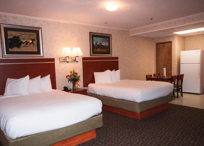 Brandin' Iron Inn West Yellowstone