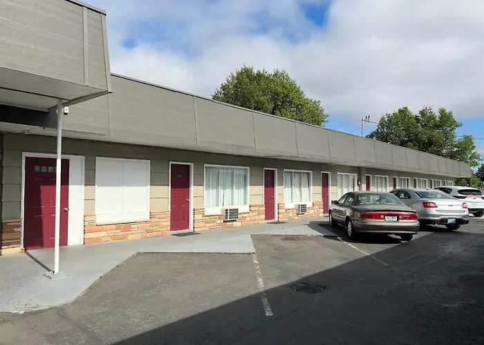 Regency Inn Junction City