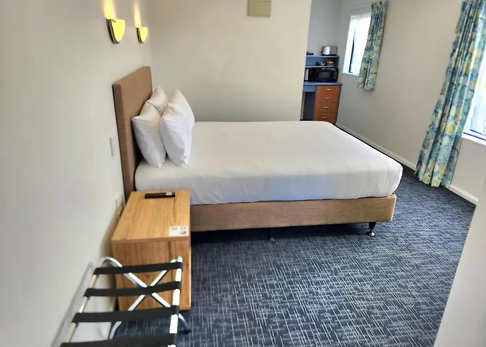 Botany Palms Motel Auckland