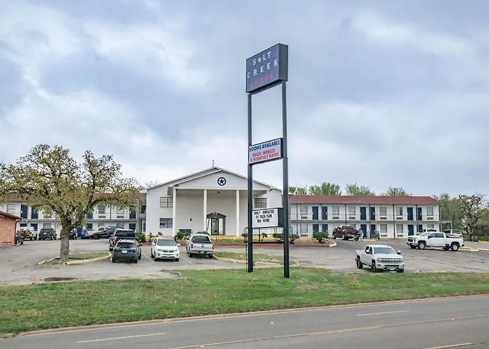 Salt Creek Lodge Graham