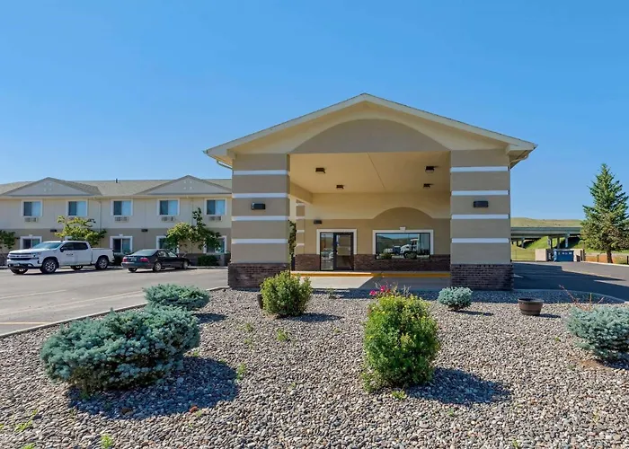 Super 8 By Wyndham Big Timber Motel