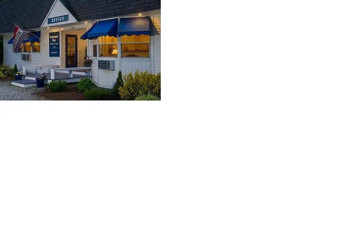 Schooner Bay Motor Inn Rockport
