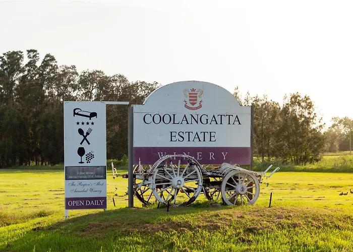 Coolangatta Estate Shoalhaven Heads Motel Berry