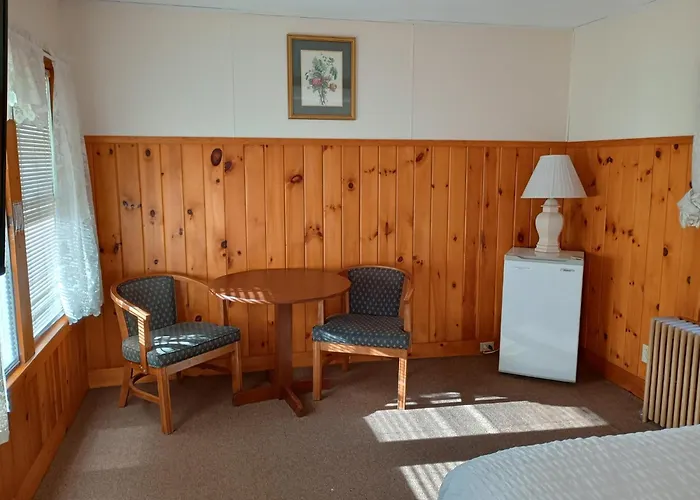 The Ashley Motel Saranac Lake