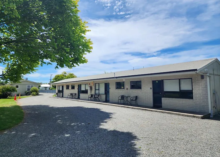 U Studios Masterton, Surestay Collection By BW