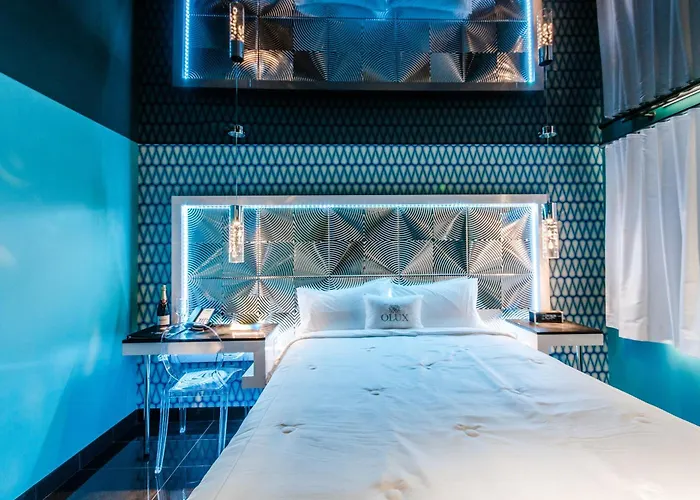 Olux Hotel-Motel-Suites Laval